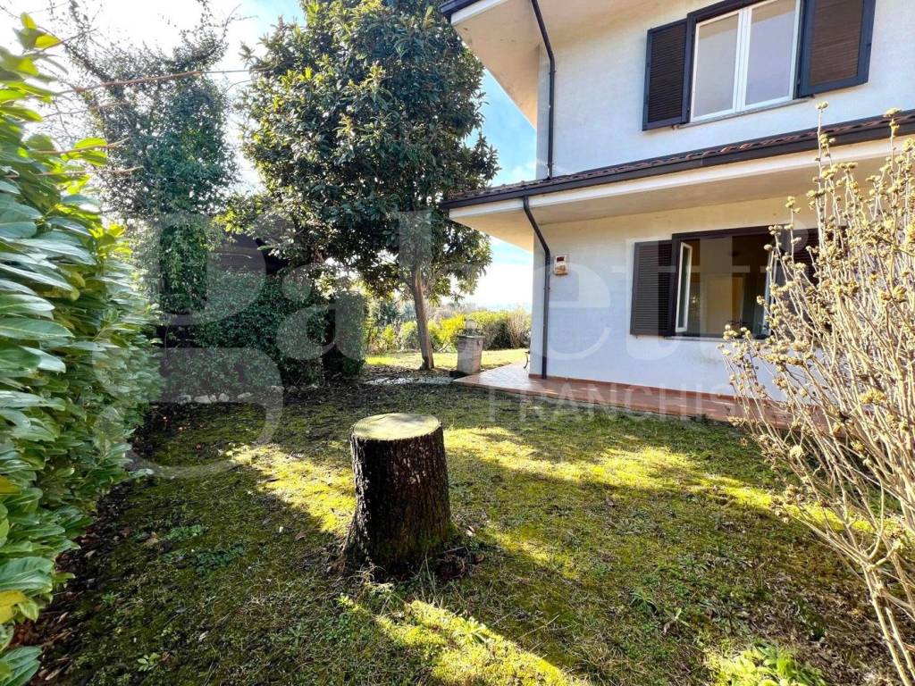 Casa indipendente a Verduno in Via Capitano Laneri - Foto 4
