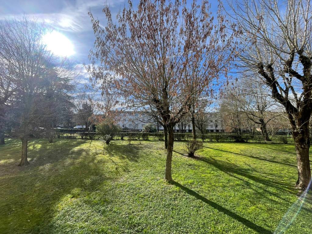 Appartamento a Casalecchio di reno in Via Sabotino - Foto 3