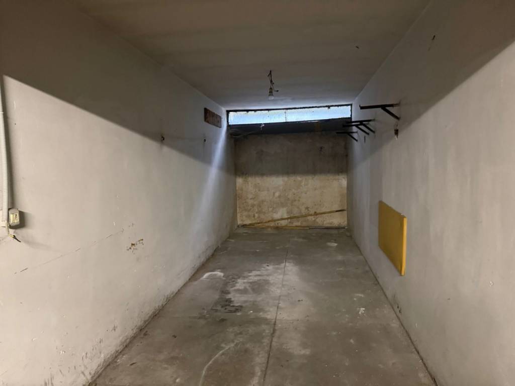 Box / garage a Terni in Garage in via Marzabotto , 6 - Foto 4