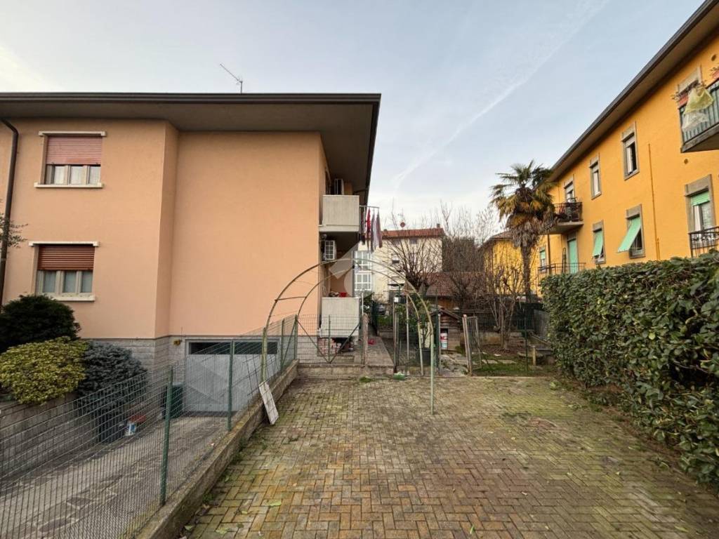 Appartamento a Treviolo in Via G. Rossa, 3 - Foto 2