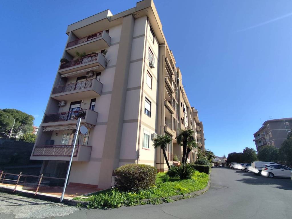 Appartamento a Catania in Via Passo Gravina - Foto 5