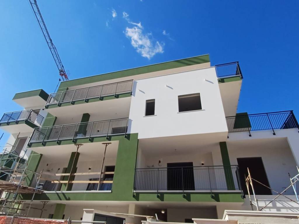 Appartamento a Valenzano in Via Armando Diaz - Foto 5