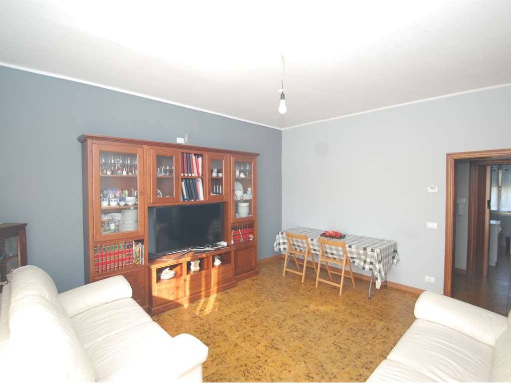 Appartamento a Modena in Via Gioacchino Rossini - Foto 2