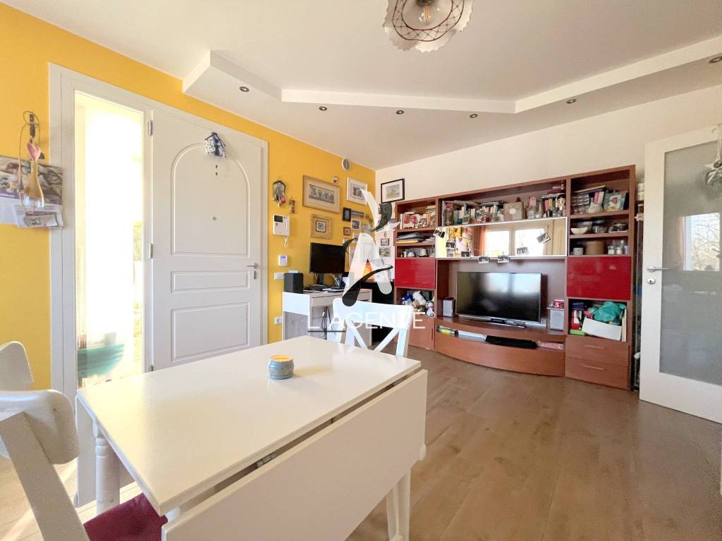 Appartamento a Noale in Via Francesco Petrarca - Foto 2