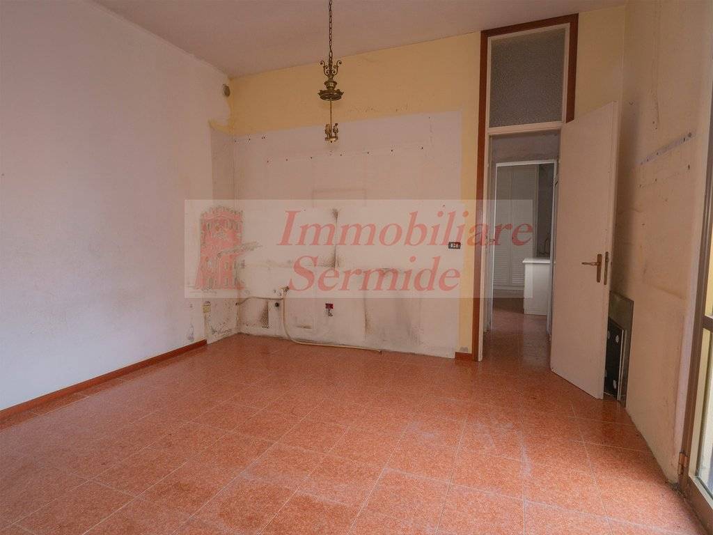 Appartamento a Sermide e felonica in Piazza Giuseppe Garibaldi, 11 - Foto 2