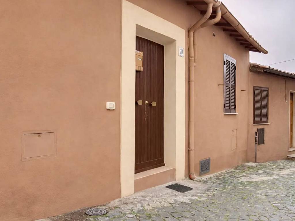 Appartamento a Palestrina in Via degli Scacciati - Foto 3