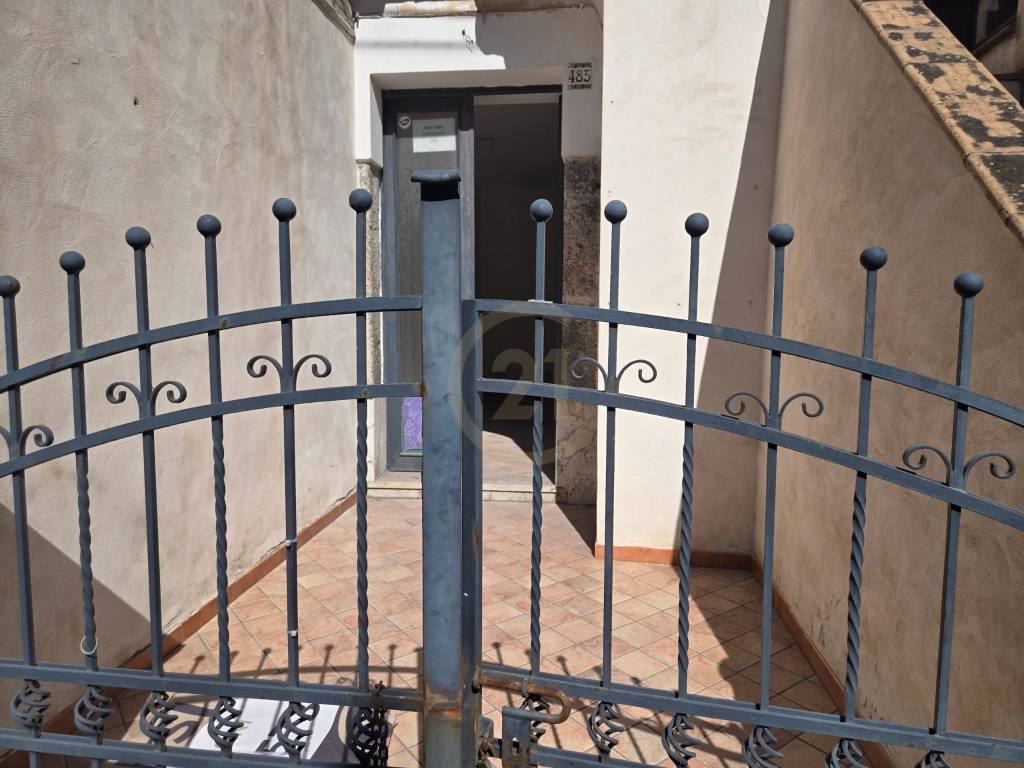 Immobile a Giardini-naxos in Via Umberto Iᵒ, 483 - Foto 2