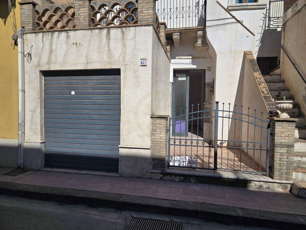 Immobile a Giardini-naxos in Via Umberto Iᵒ, 483 - Foto 3