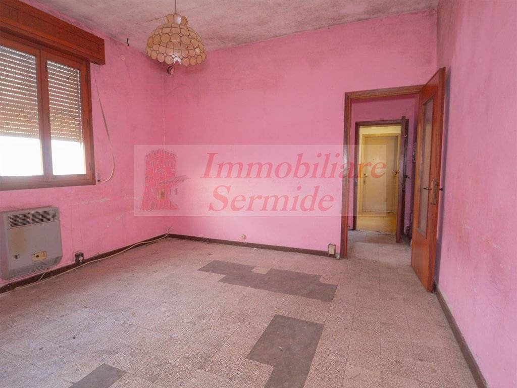 Appartamento a Sermide e felonica in Piazza Giuseppe Garibaldi, 11 - Foto 2