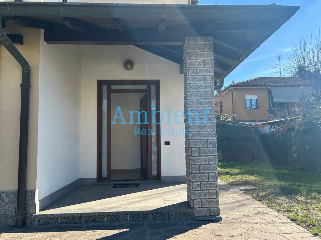 Appartamento a Ternate in Via Giuseppe Mazzini - Foto 2