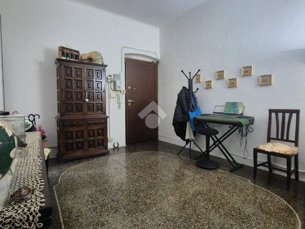 Appartamento a Genova in Via Monticelli, 13 - Foto 2