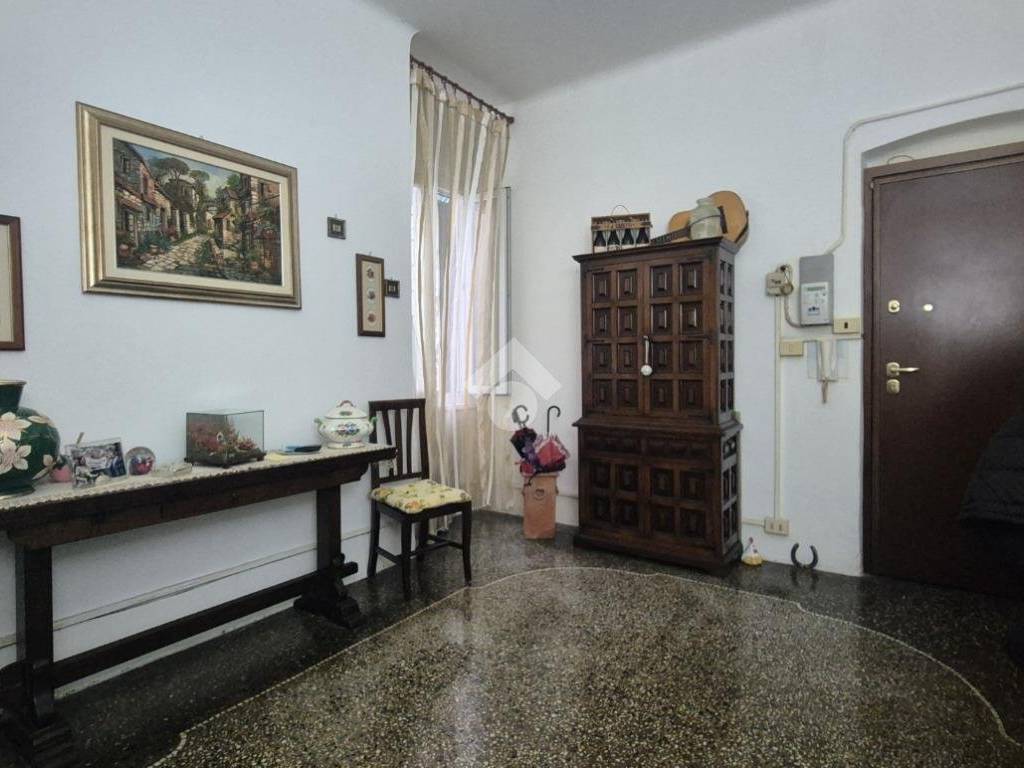 Appartamento a Genova in Via Monticelli, 13 - Foto 3
