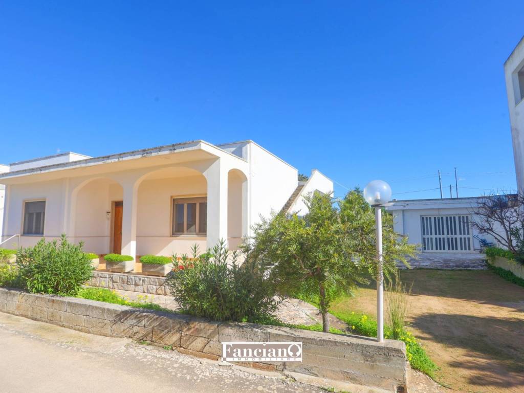 Villa a Nardò in Via Pablo Picasso, 1 - Foto 2