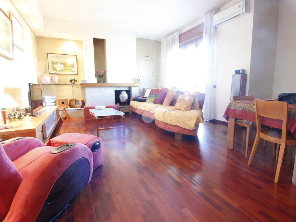 Appartamento a Cerro maggiore in Via Pietro Micca, 7 - Foto 5