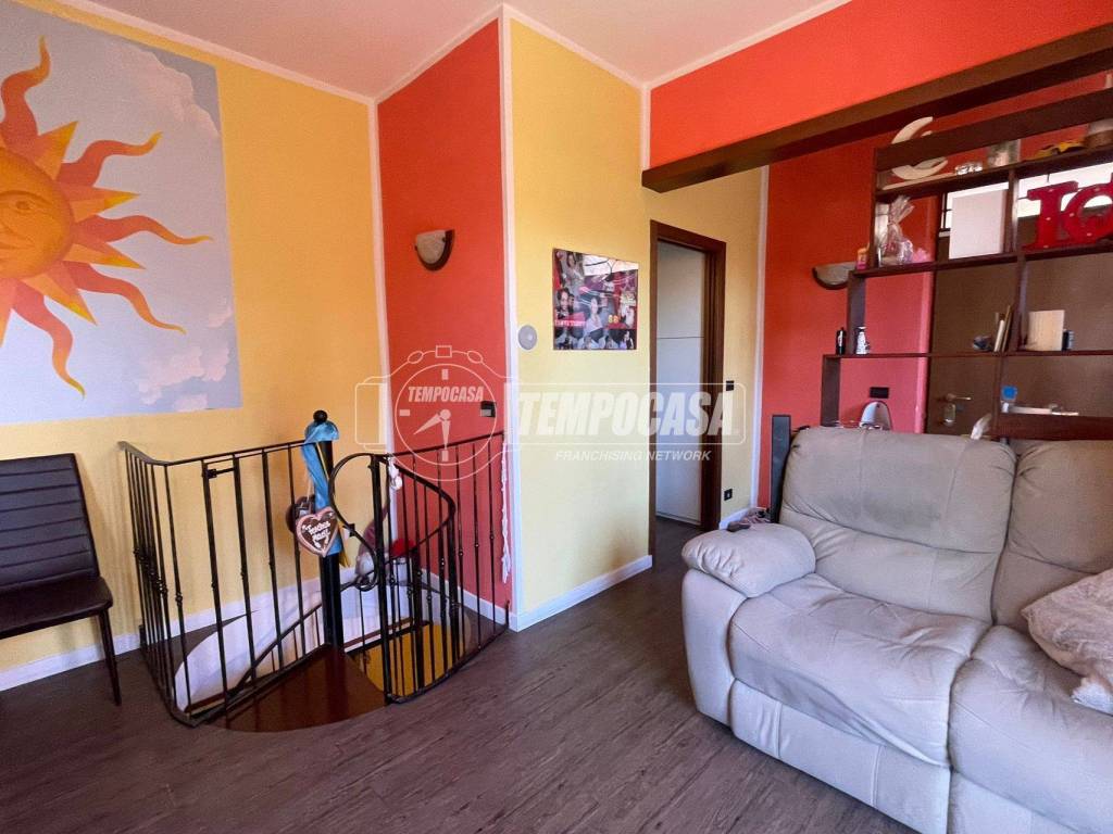 Appartamento a Paderno dugnano in Leoncavallo 26 - Foto 2