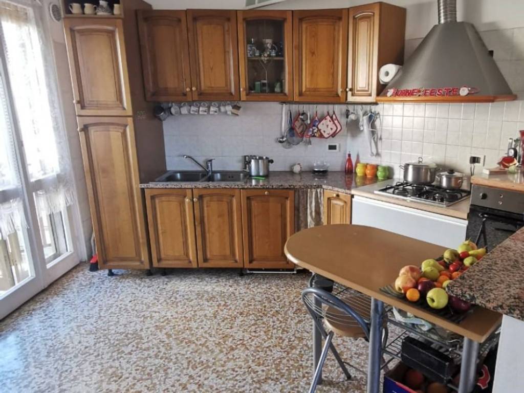 Appartamento a Mirano in Via Cesare Battisti - Foto 3