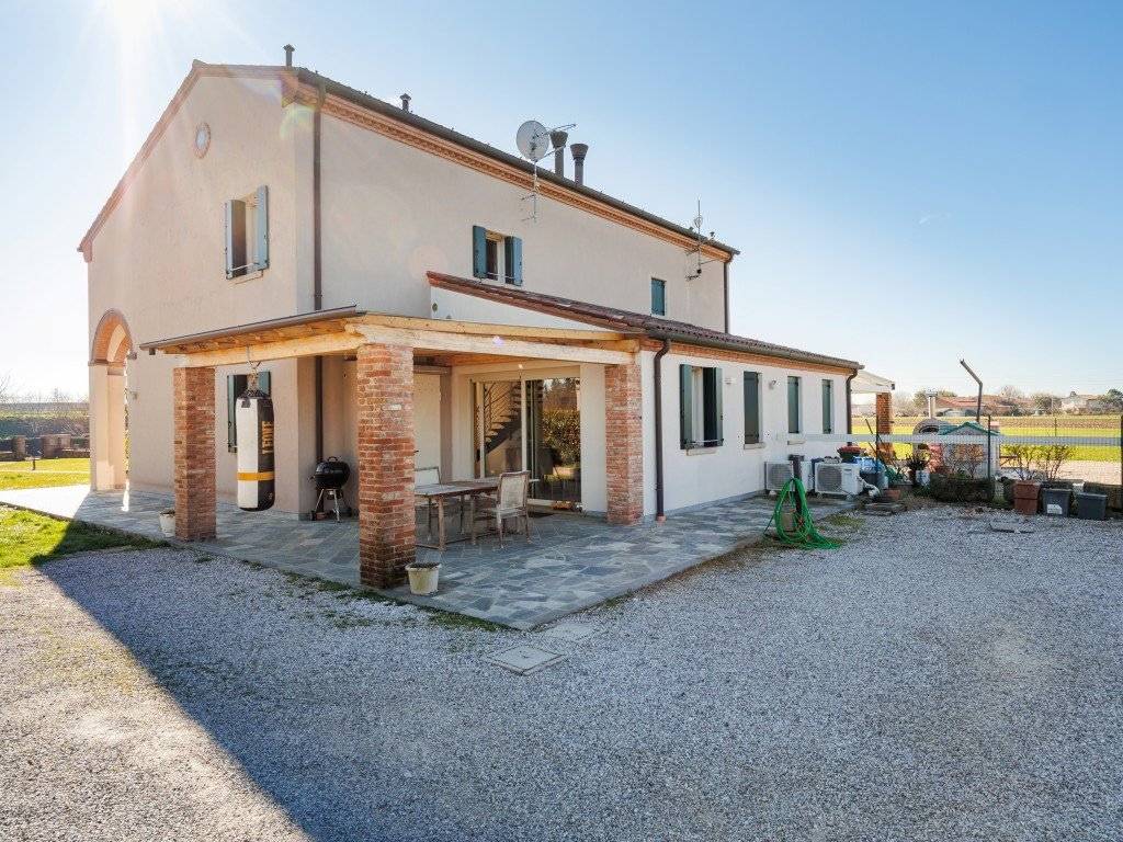 Villa a Este in Via Rana Ca' Mori, 57 - Foto 3