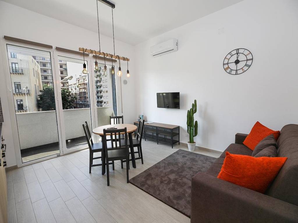 Appartamento a Palermo in Via Francesco Crispi, 89 - Foto 2