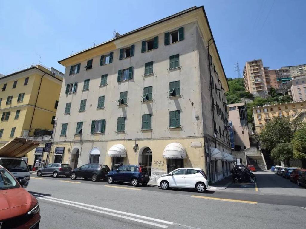 Appartamento a Genova in Via Bobbio - Foto 2