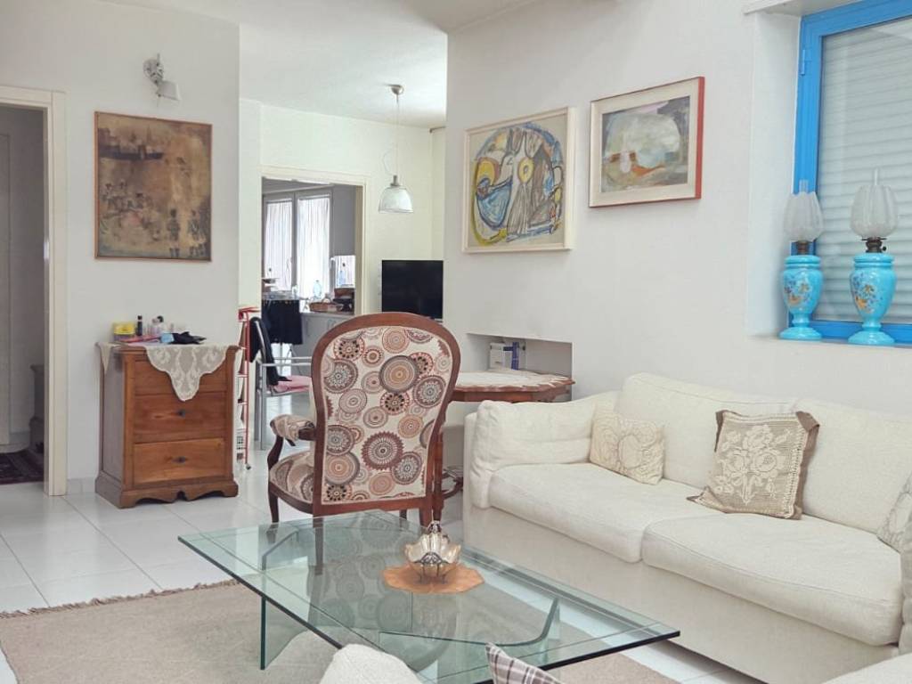 Appartamento a Bitonto in Via Luigi Ambrosi, 24 - Foto 2