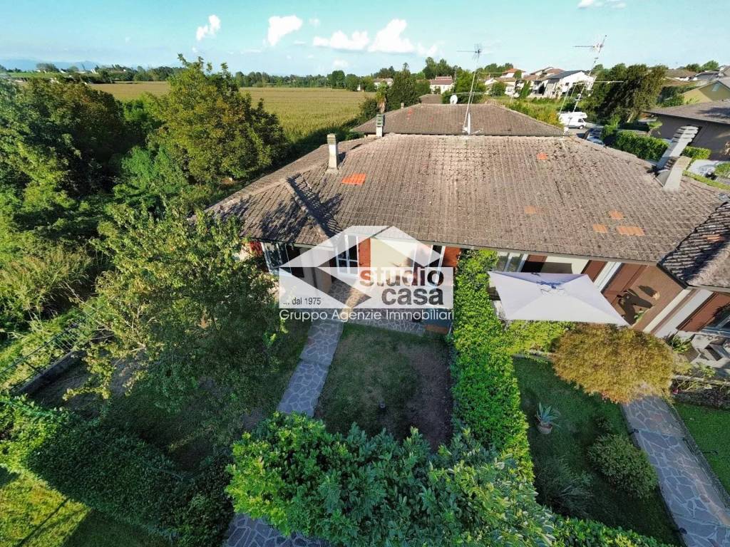 Villa a Romanengo in Via Romolo Gorla - Foto 2