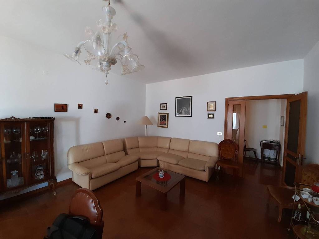 Appartamento a Soverato in Via Piave, 16 - Foto 2