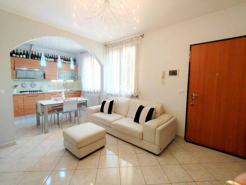 Appartamento a Ravenna in VIA EMILIO ALESSANDRINI n. 26, 26 - Foto 2