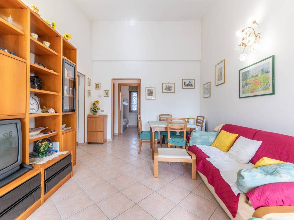 Appartamento a Ardea in Via Bergamo - Foto 3