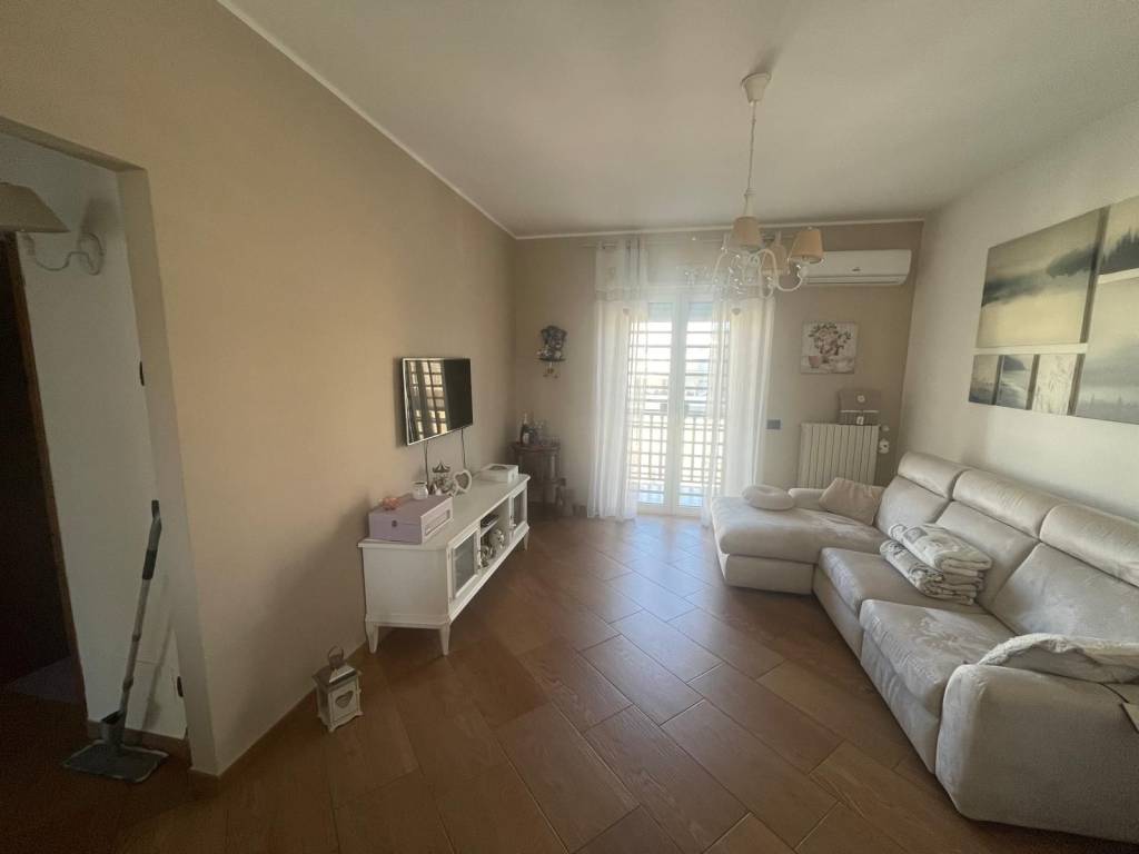Appartamento a Cellamare in Via Teano - Foto 3
