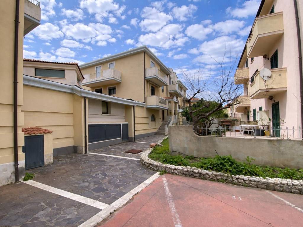 Appartamento a Bosa in Via 1 Maggio - Foto 2