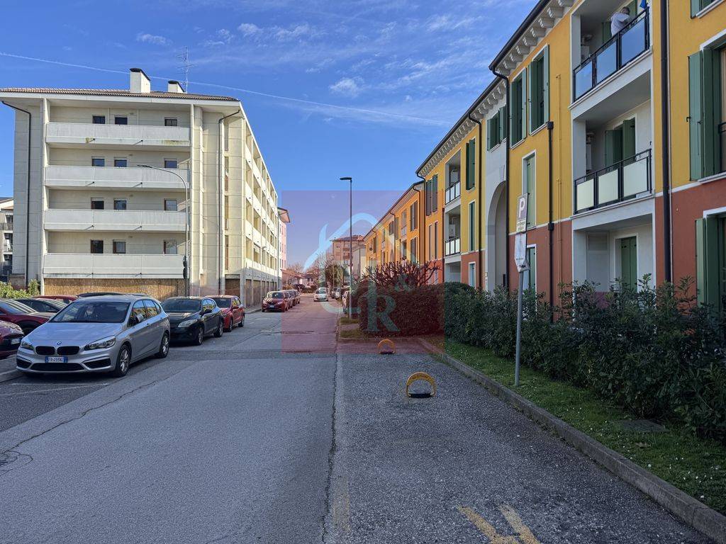 Box / garage a Cervignano del friuli in Via Gasparo Brumatti - Foto 4
