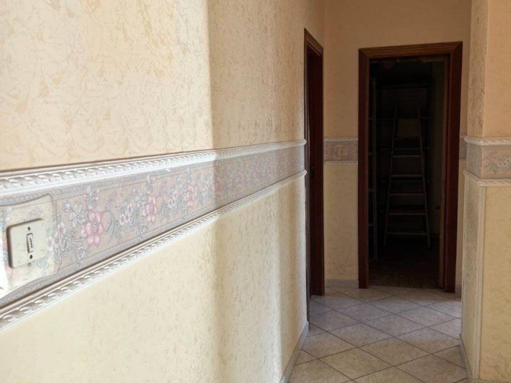 Appartamento a Caltanissetta in Via Filippo Turati, 66 - Foto 3