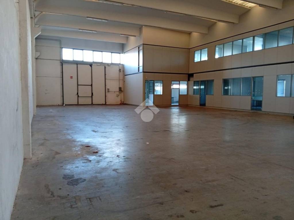 Immobile a Parma in Strada Provinciale Traversetolo, 208 - Foto 2