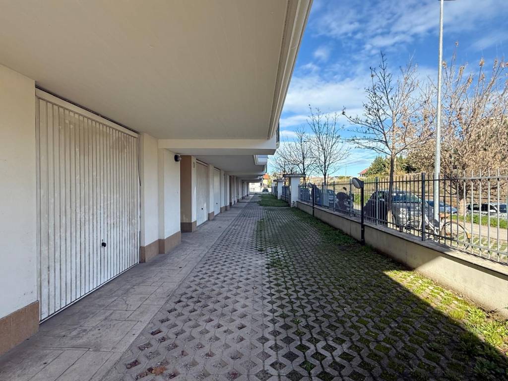 Appartamento a Montesilvano in Via Giuseppe Saragat - Foto 3