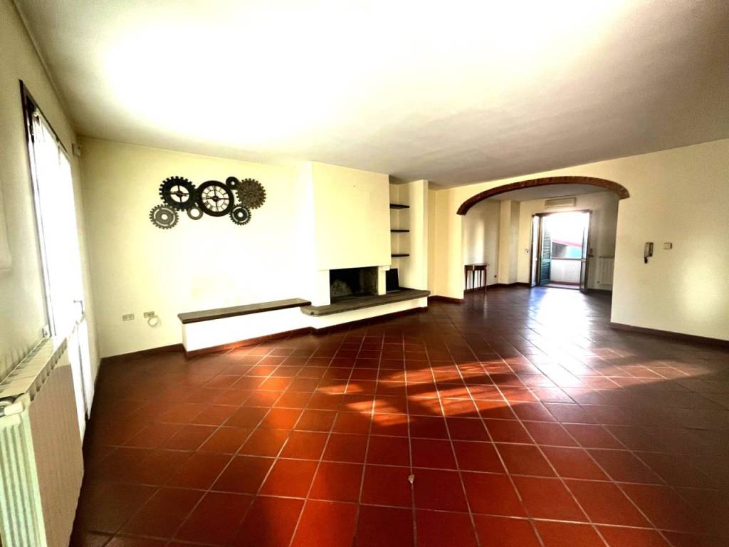 Villa a Poggio a caiano in via Becagli - Foto 5