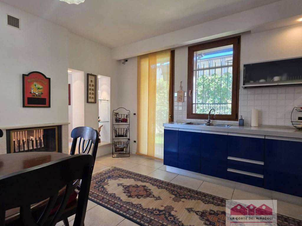 Villa a Vicenza in Strada di Bertesina - Foto 2