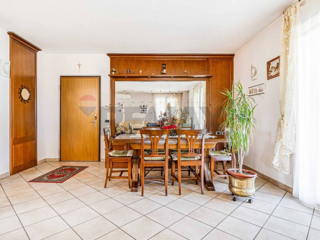 Villa a Samarate in VIA LEONARDO DA VINCI, 215 - Foto 3