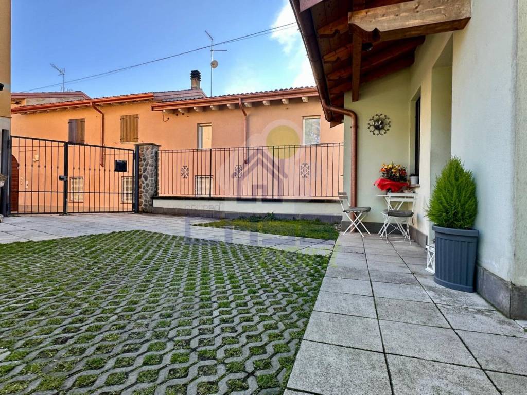 Casa indipendente a Grumello cremonese ed uniti in via cabrini 2 - Foto 4