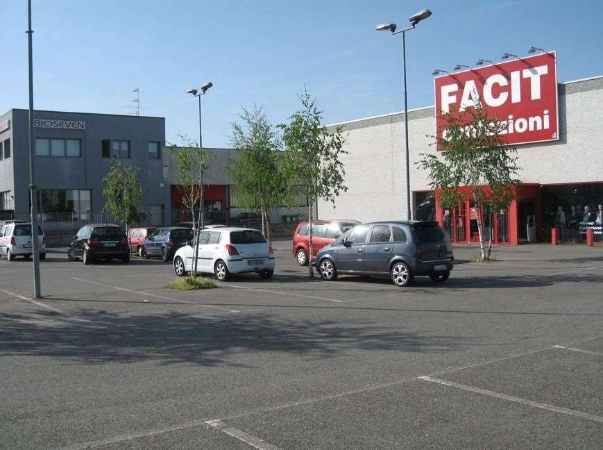 Immobile a Romagnano sesia in Via Novara, 398 - Foto 2