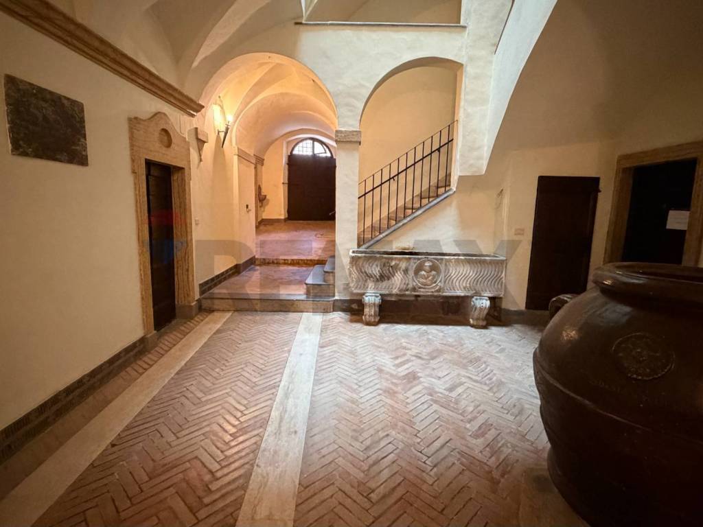 Appartamento a Foligno in Via Mazzini, 82 - Foto 3