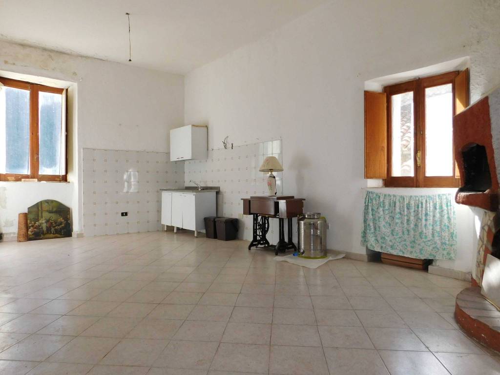 Appartamento a Orsomarso in Via Castello, 7 - Foto 4