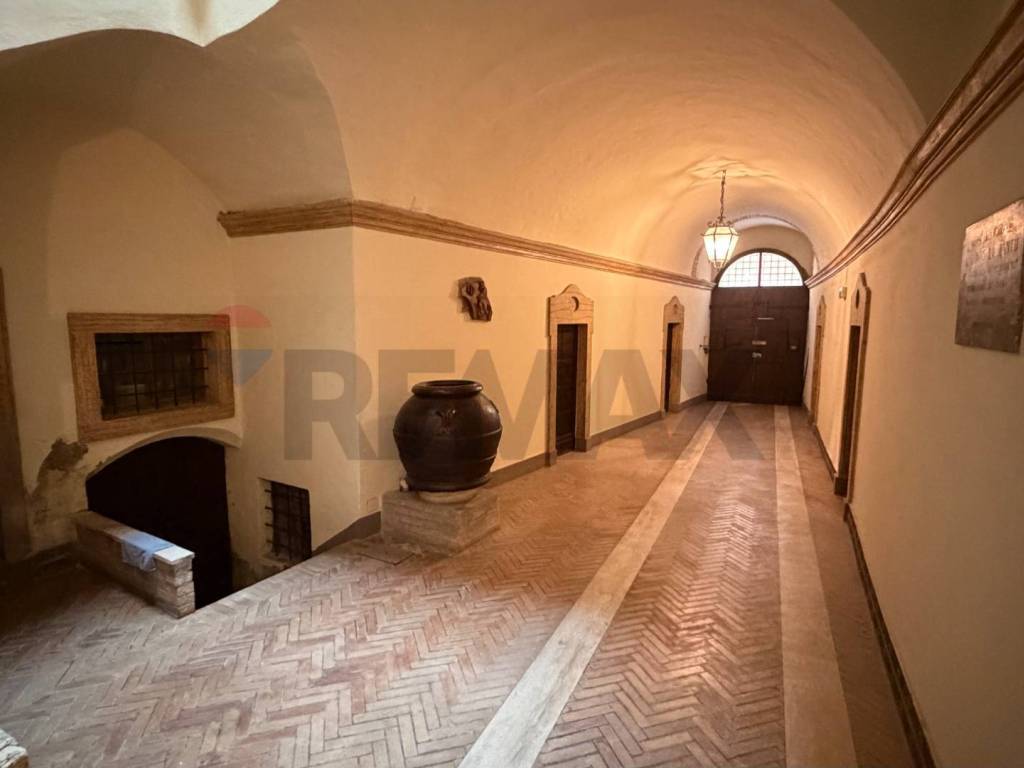 Appartamento a Foligno in Via Mazzini, 82 - Foto 3