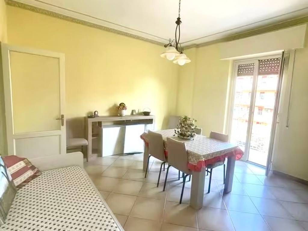 Appartamento a Giarre in Via Luigi Orlando - Foto 2