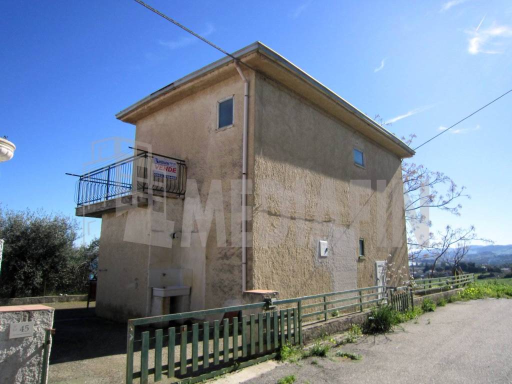 Appartamento a Calopezzati in VIA G. MATTEOTTI, 45 - Foto 2