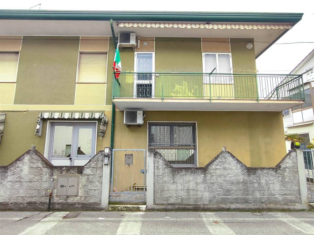 Casa indipendente a Jesolo in Via Torcello, 1 - Foto 4