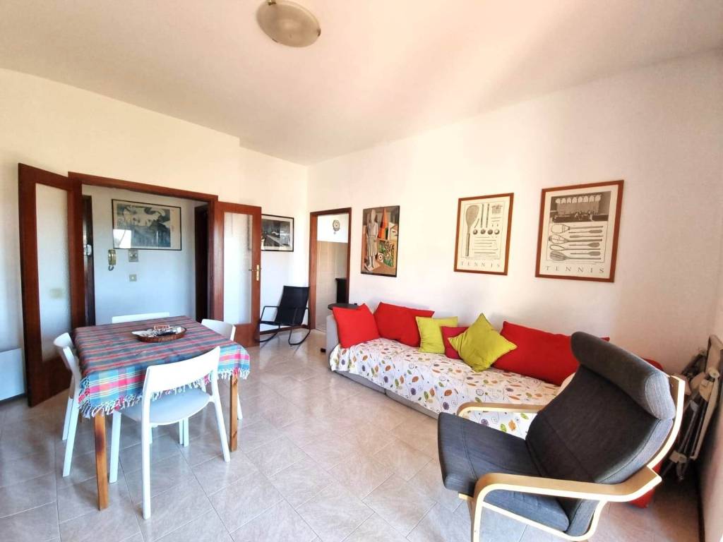 Appartamento a Foligno in TRAVERSA VIA MAMELI - Foto 2