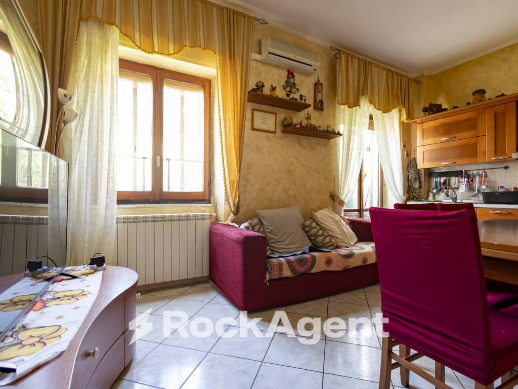 Appartamento a Catanzaro in Via Antonio Masciari, 7 - Foto 4