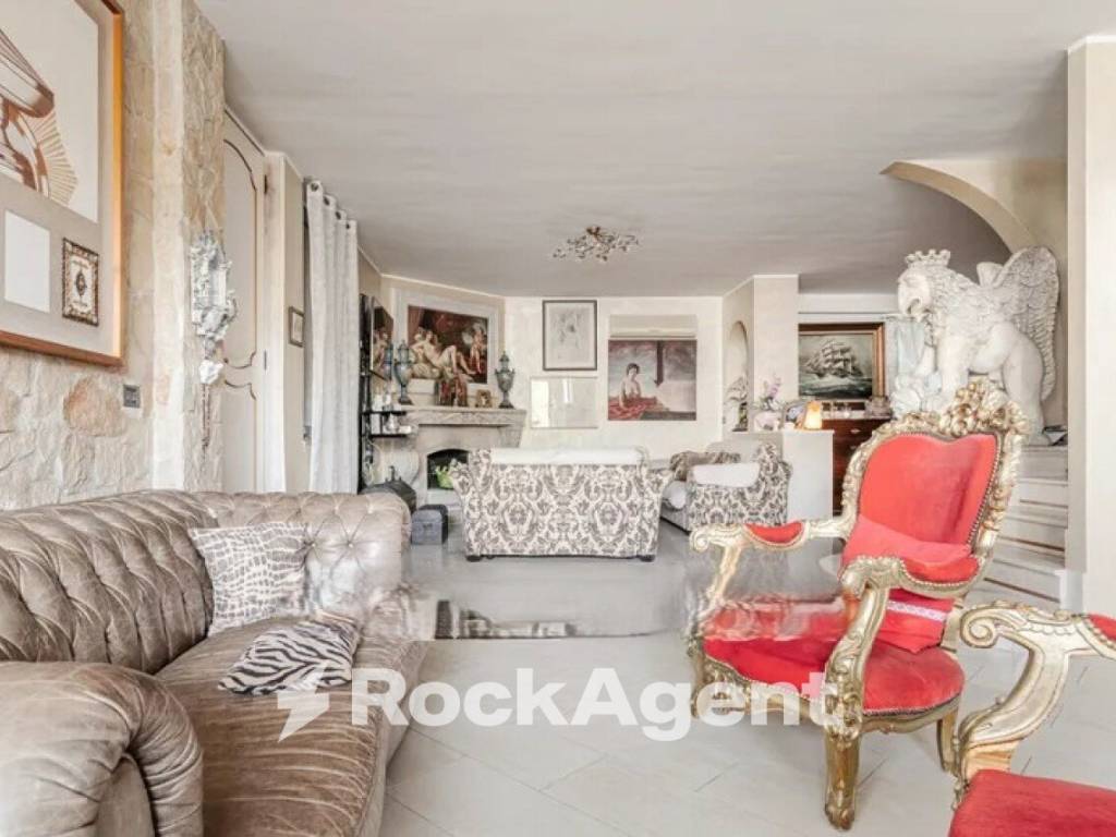 Appartamento a Capurso in Strada Comunale Marrone - Foto 3