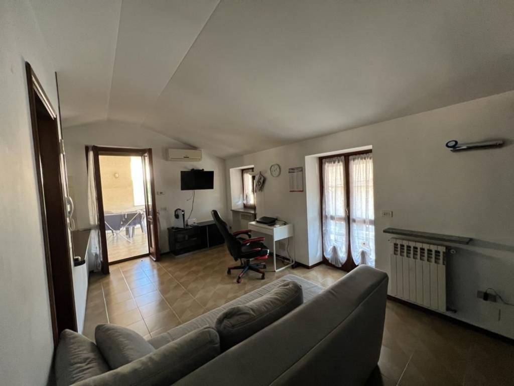 Appartamento a Bellinzago novarese - Foto 4