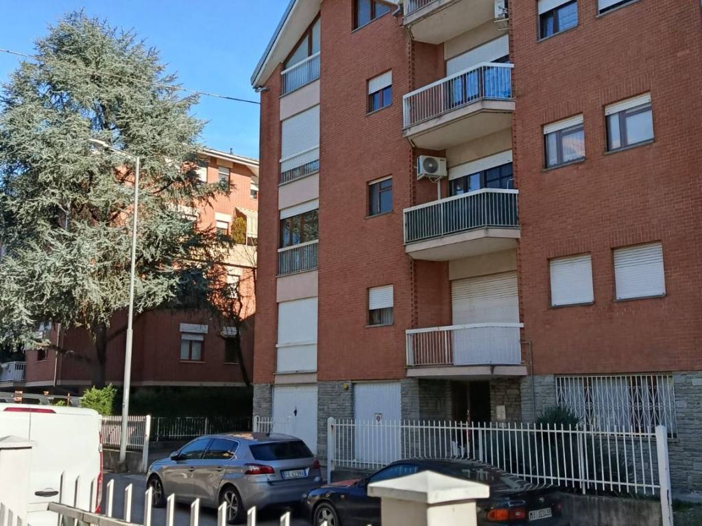 Appartamento a Asti in Via Michelangelo Pittatore - Foto 2